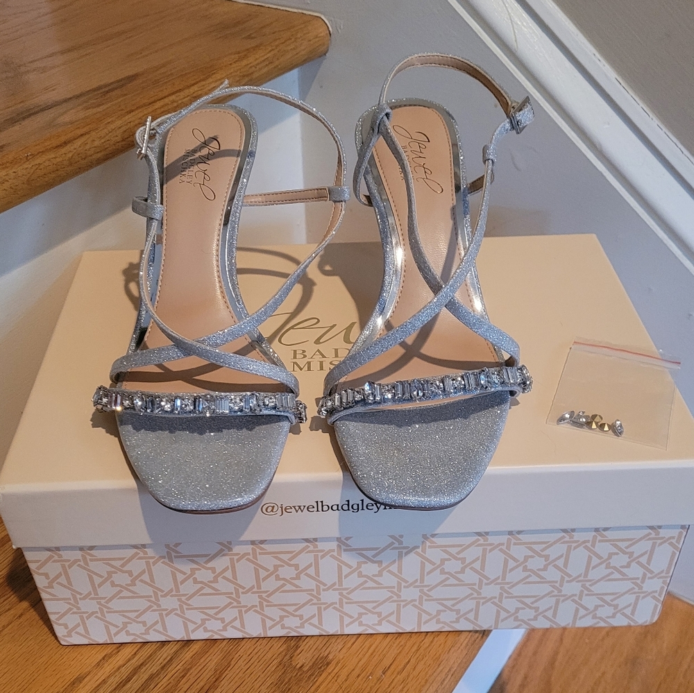 Jewel Badgley Mischka Silver Jeweled Sandals